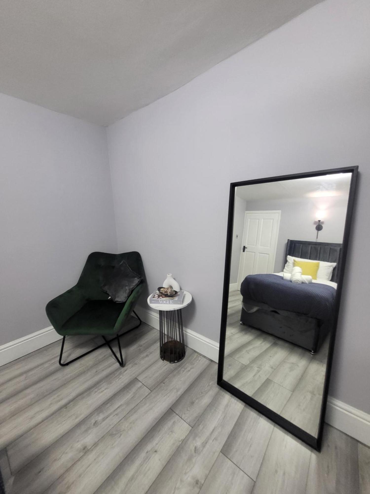 Beautiful Newly Renovated House In Rainham Essex Villa Exterior photo