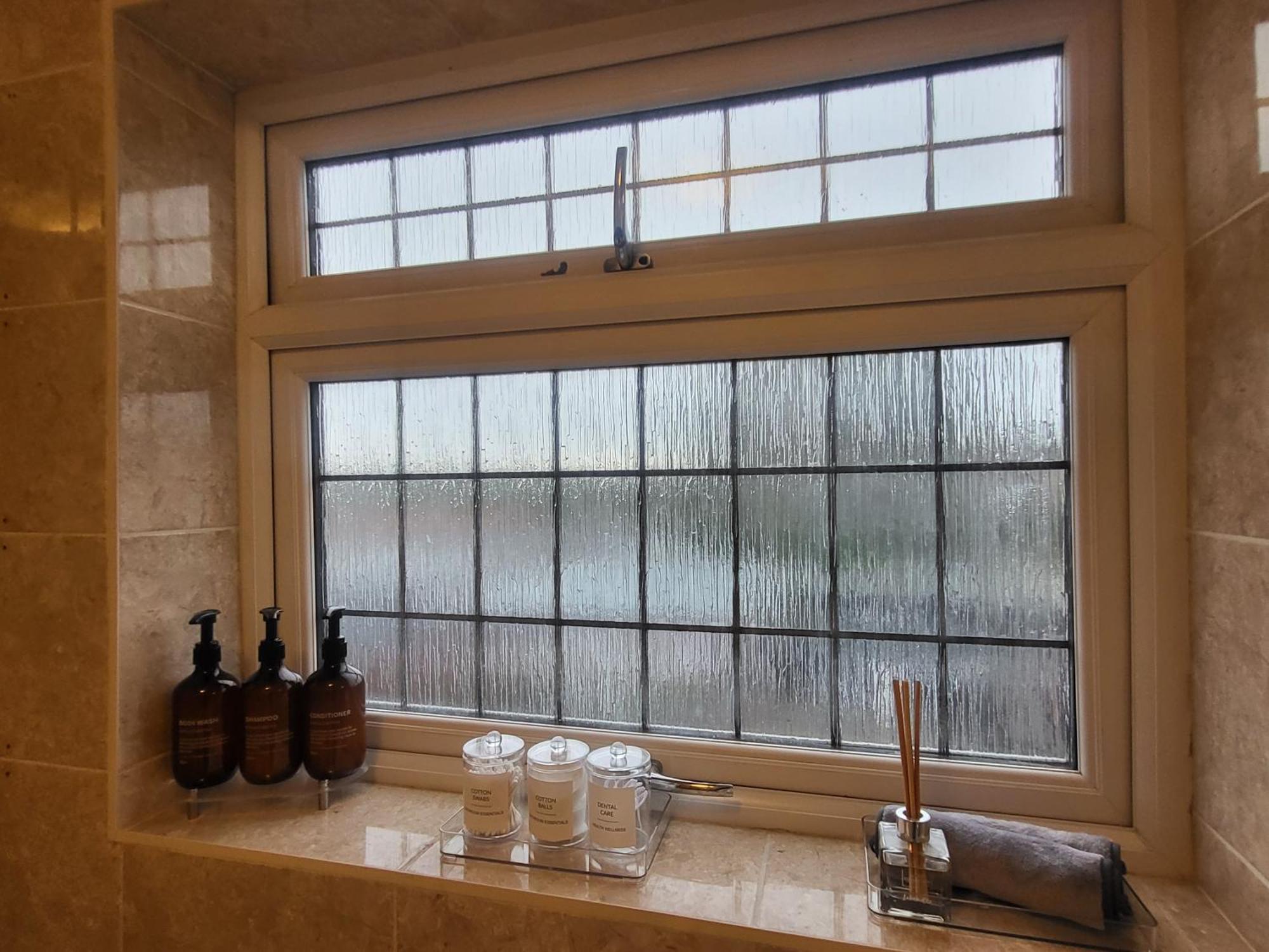 Beautiful Newly Renovated House In Rainham Essex Villa Exterior photo