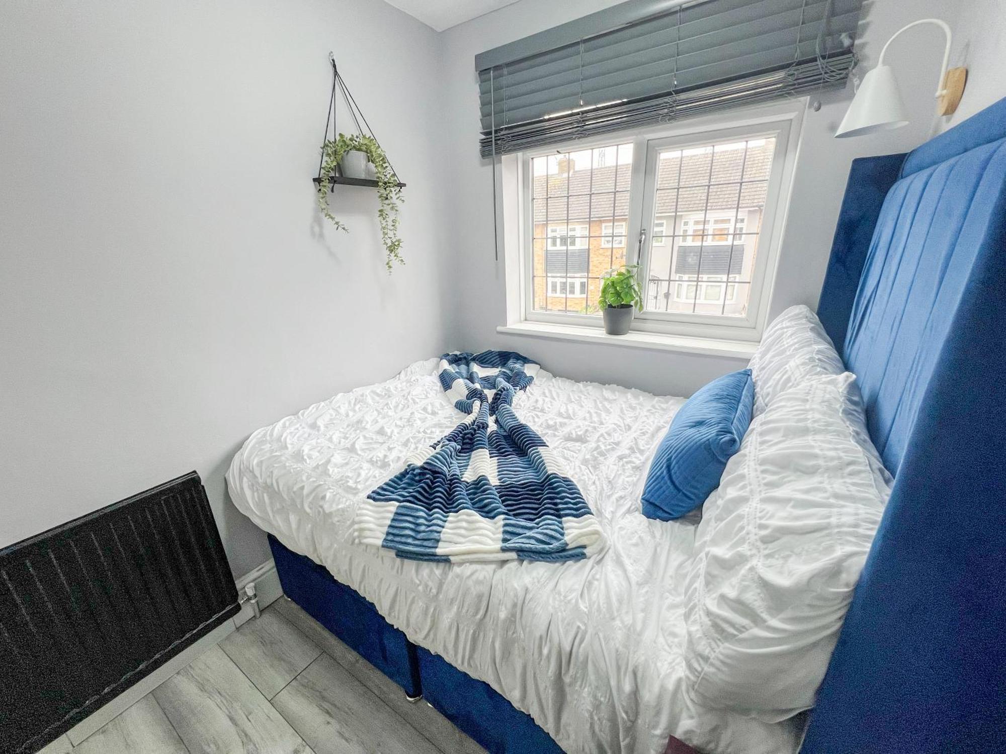 Beautiful Newly Renovated House In Rainham Essex Villa Exterior photo